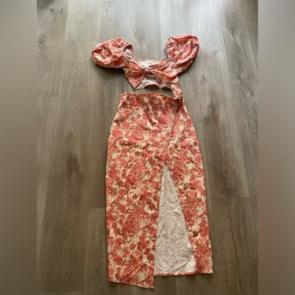 V. Chapman apple blossom flower print tie front crop top + skirt set size 2 XS - Picture 2 of 9